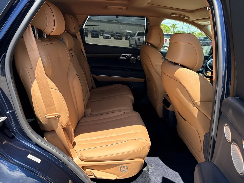Used 2023 Genesis GV80 2.5T w/ Advanced Package AWD/4WD image 28