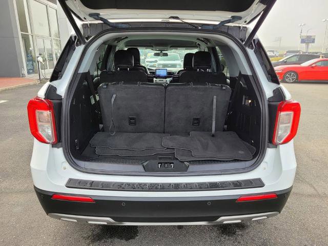 Certified 2022 Ford Explorer XLT w/ Equipment Group 202A image 10