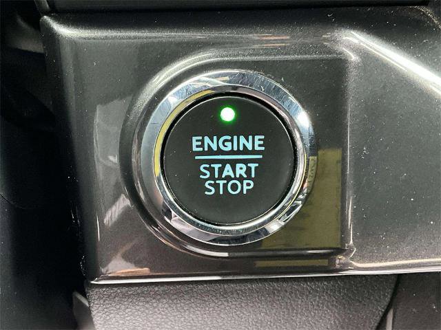 Certified 2022 Ford F150 XLT w/ Equipment Group 302A High image 26