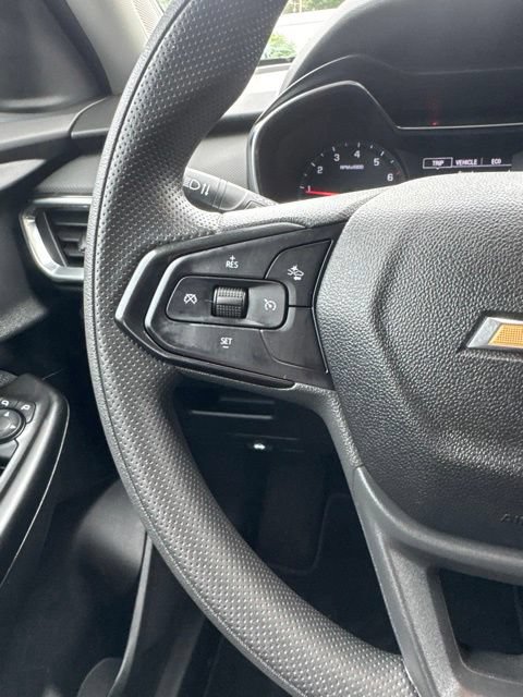Used 2023 Chevrolet TrailBlazer LT FWD image 24
