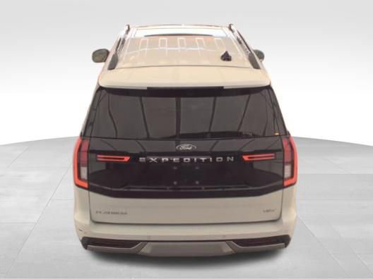 Certified 2025 Ford Expedition Max Platinum image 2