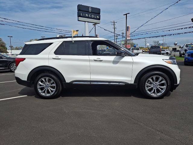 Certified 2024 Ford Explorer XLT w/ Equipment Group 202A AWD/4WD image 7