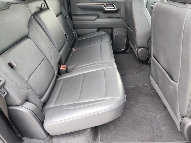 Used 2025 GMC Sierra 1500 SLT AWD/4WD image 31