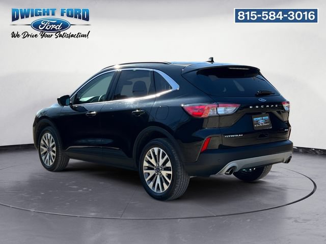 Certified 2022 Ford Escape Titanium AWD/4WD image 3