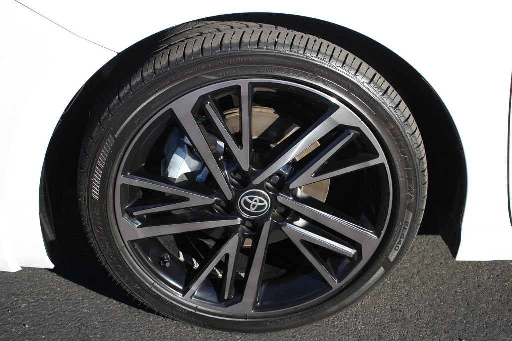 Used 2026 Toyota Camry XSE FWD image 14