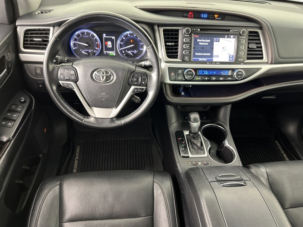 Used 2018 Toyota Highlander Limited image 14