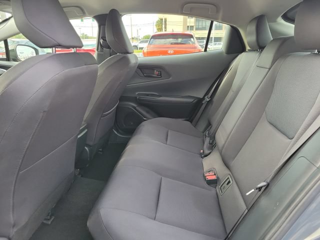 Used 2024 Toyota Prius LE FWD image 10