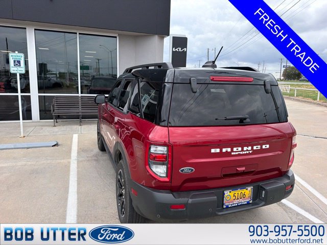 Certified 2025 Ford Bronco Sport Outer Banks w/ Outer Banks Tech Package+ AWD/4WD image 3