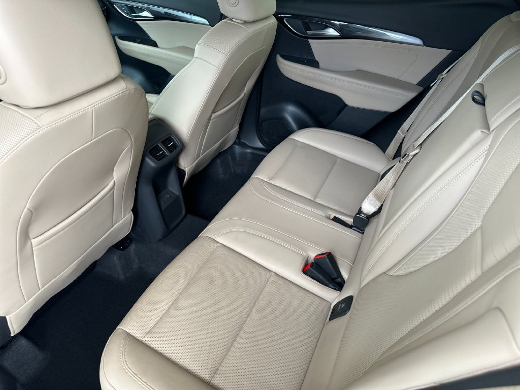 Used 2024 Buick Envision Preferred AWD/4WD image 11