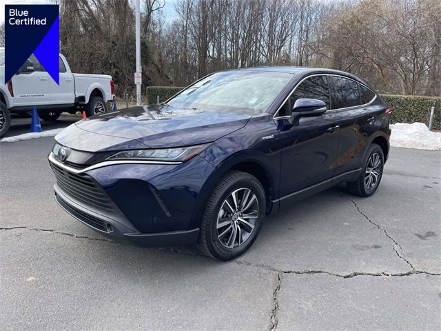 Used 2021 Toyota Venza LE image 1