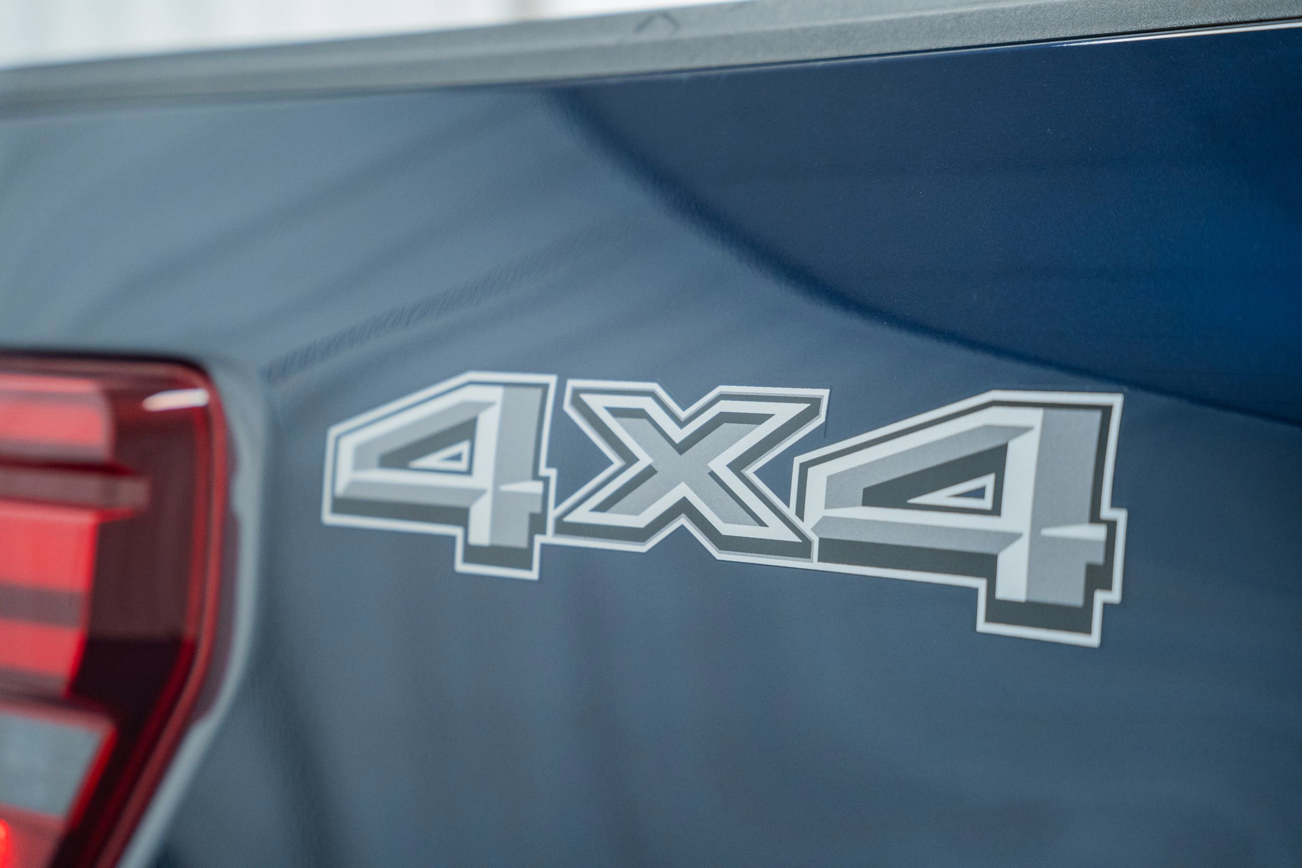 Certified 2024 Ford F150 Lariat w/ Equipment Group 502A High image 21