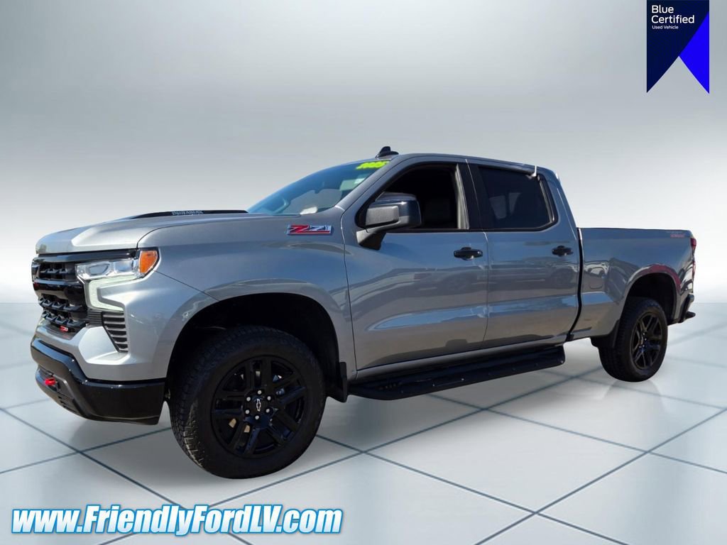 Used 2025 Chevrolet Silverado 1500 LT Trail Boss w/ Convenience Package II AWD/4WD image 3