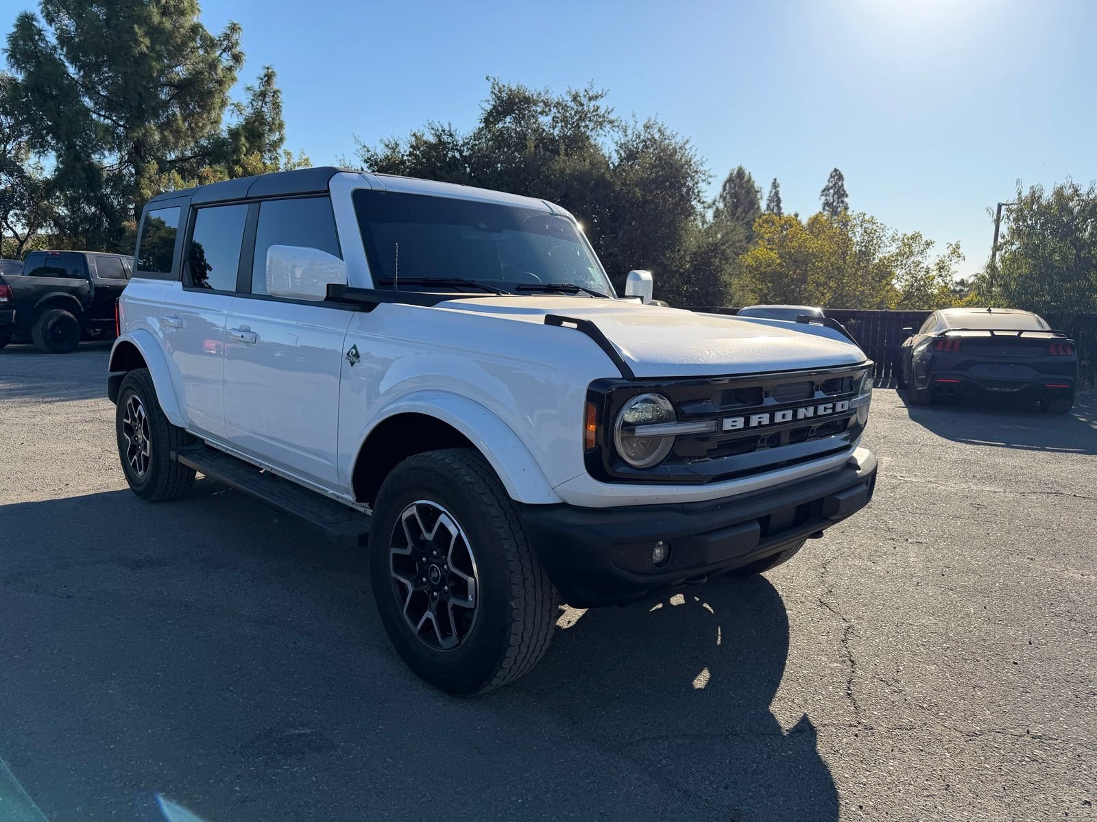 Certified 2024 Ford Bronco Outer Banks AWD/4WD image 7