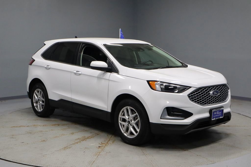Certified 2024 Ford Edge SEL AWD/4WD image 7