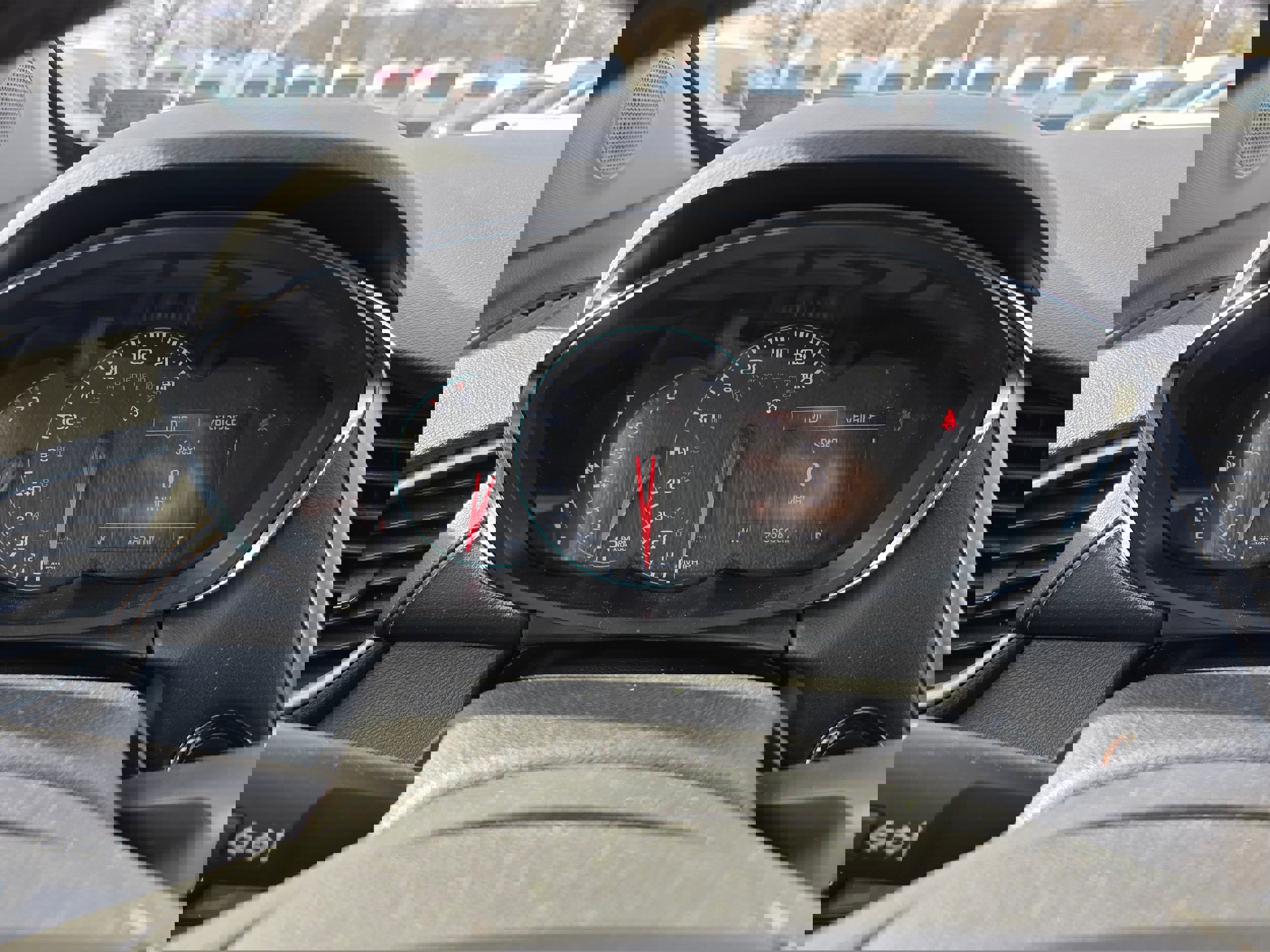 Used 2019 Chevrolet Trax LT w/ LT Convenience Package image 15