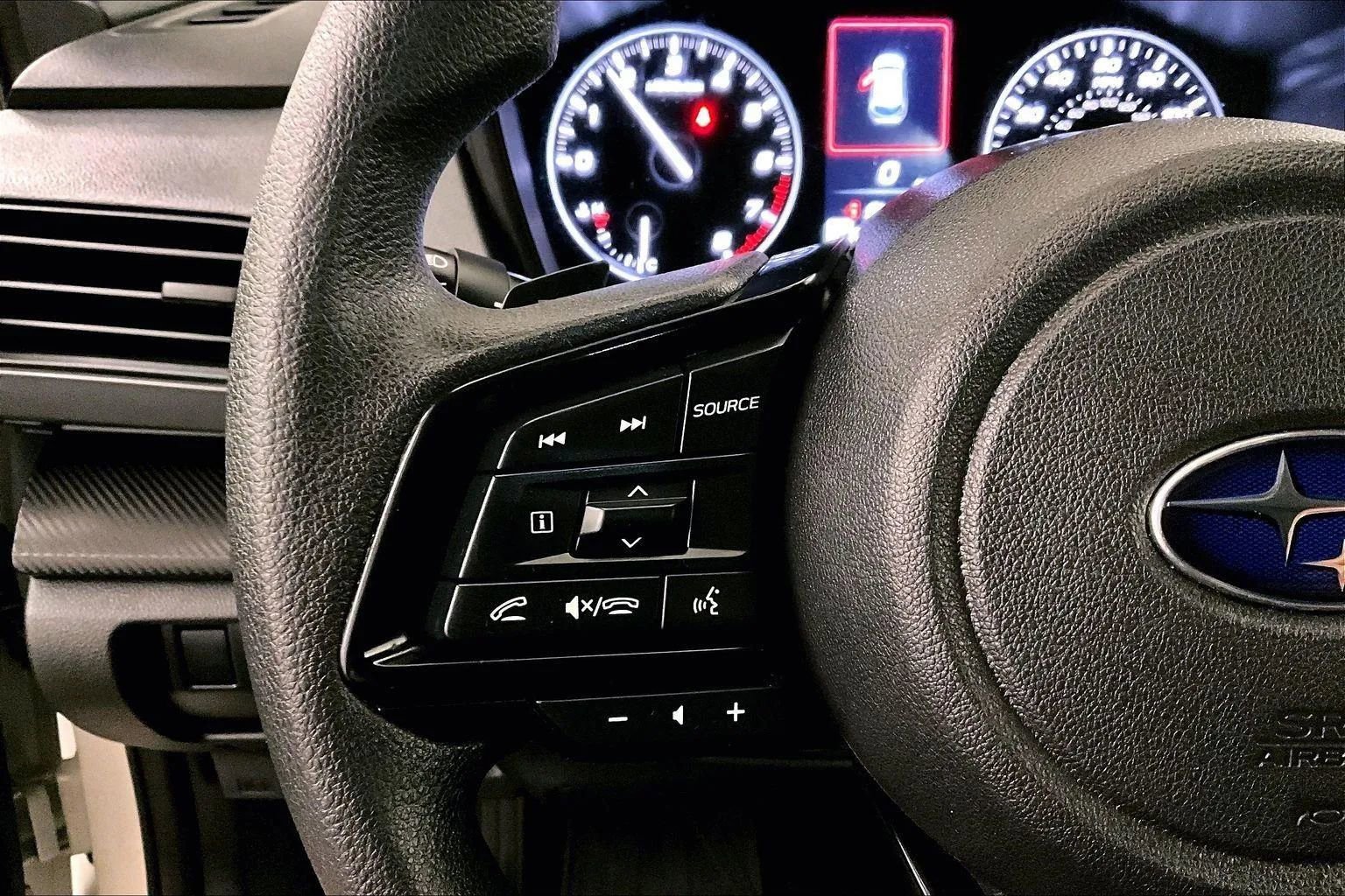 Used 2024 Subaru Crosstrek 2.0i Premium w/ Popular Package #3 image 17