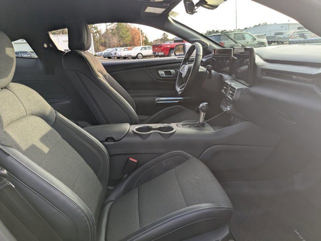 Certified 2024 Ford Mustang Coupe image 27