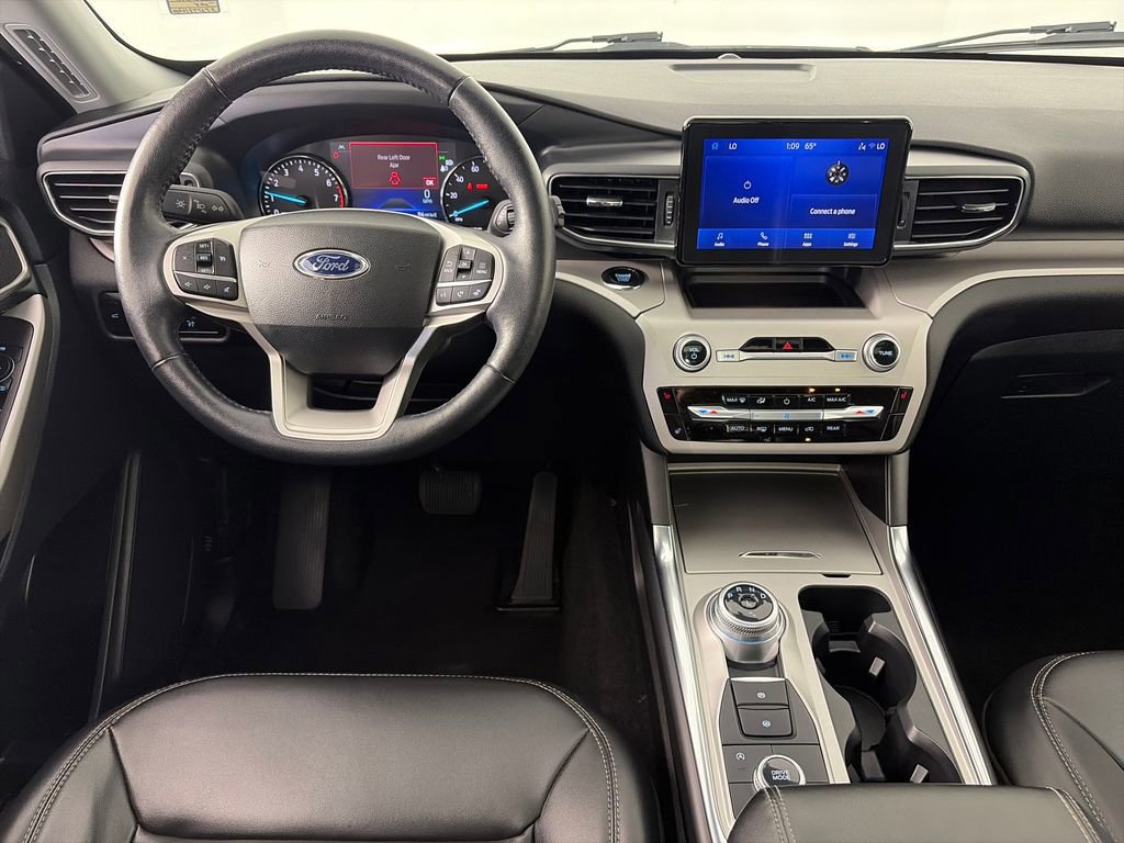 Certified 2024 Ford Explorer XLT w/ Equipment Group 202A image 14