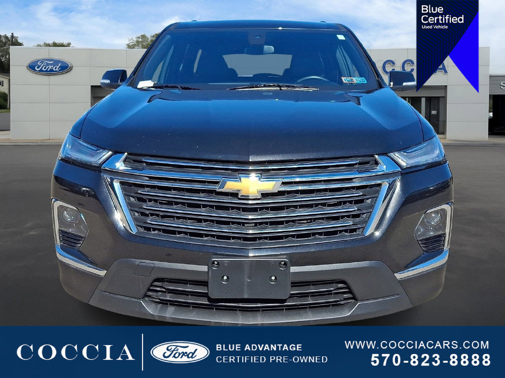 Used 2023 Chevrolet Traverse LT w/ LPO, Floor Liner Package AWD/4WD image 2