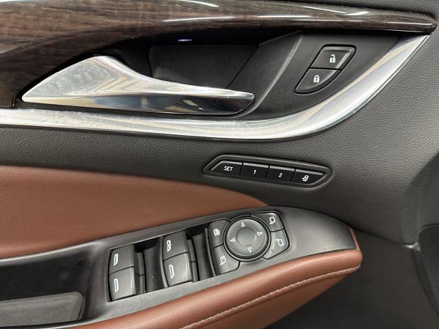 Used 2019 Buick Enclave Avenir w/ Avenir Technology Package image 13