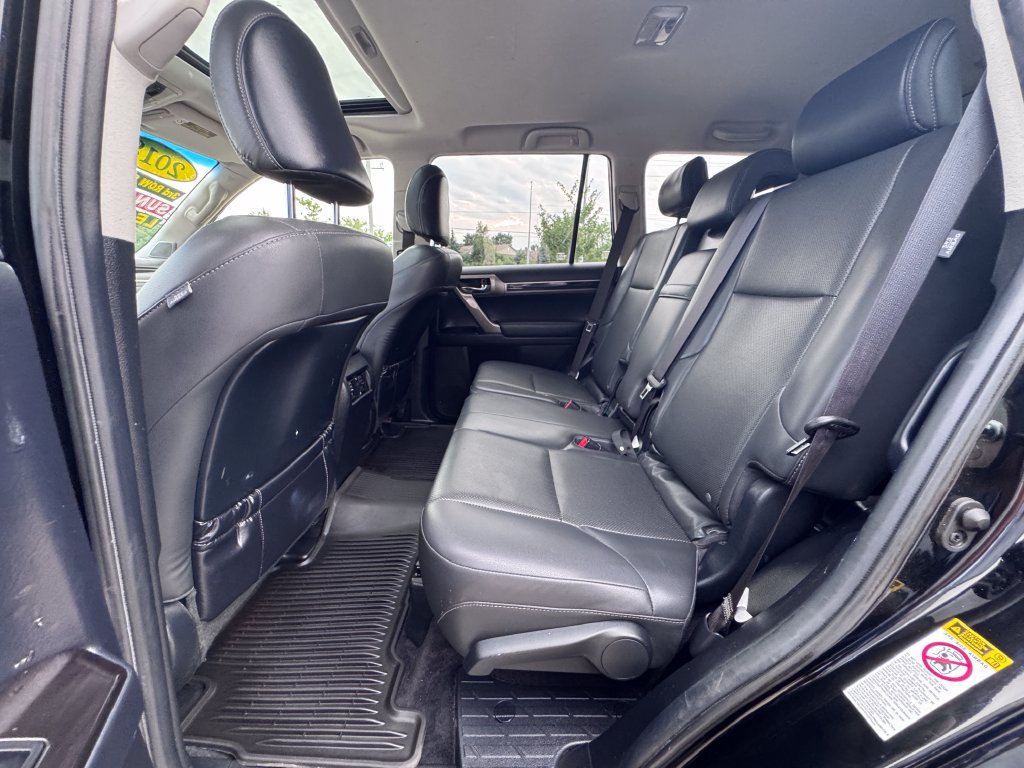 Used 2018 Lexus GX 460 w/ Navigation Package AWD/4WD image 15