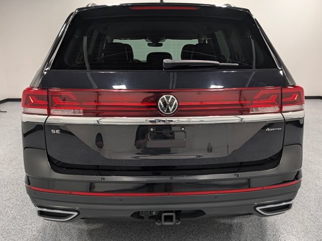 Used 2024 Volkswagen Atlas SE AWD/4WD image 8
