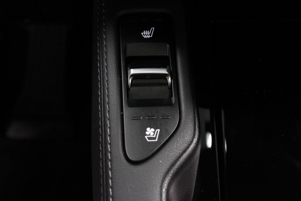 Used 2024 Kia Telluride EX X-Line AWD/4WD image 31