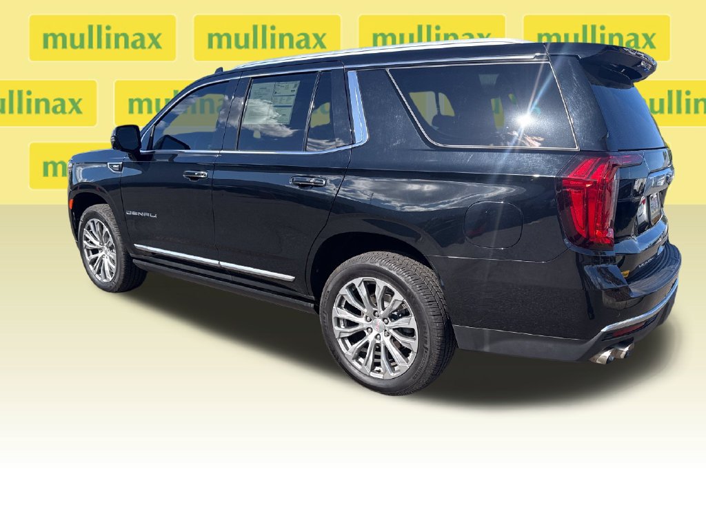 Used 2021 GMC Yukon Denali w/ Denali Premium Package AWD/4WD image 11