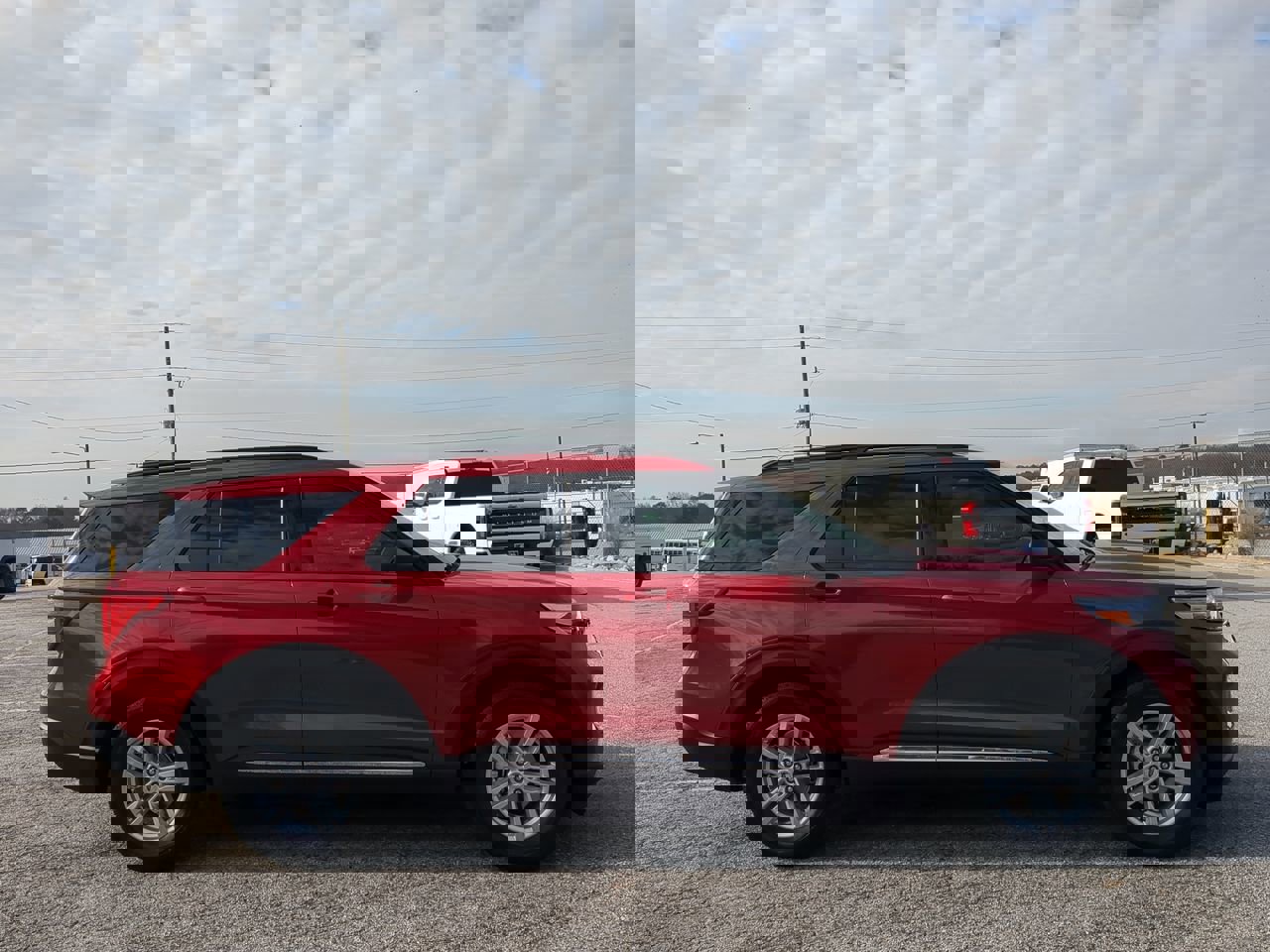 Certified 2022 Ford Explorer XLT w/ Equipment Group 202A video 2