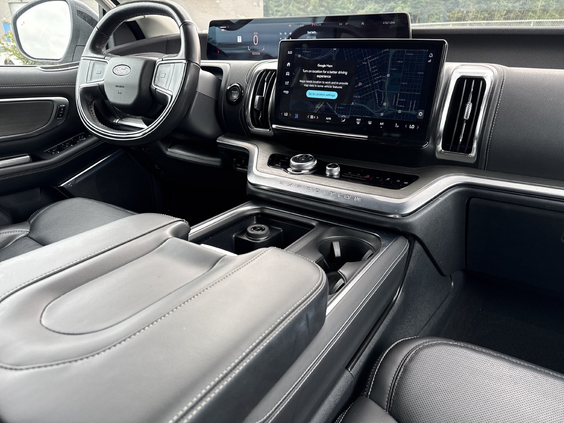 Certified 2025 Ford Expedition Max Platinum AWD/4WD image 3