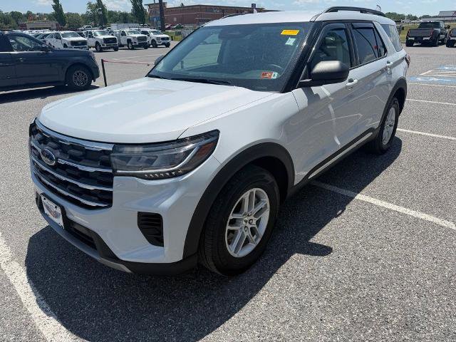 Certified 2025 Ford Explorer Active AWD/4WD image 4