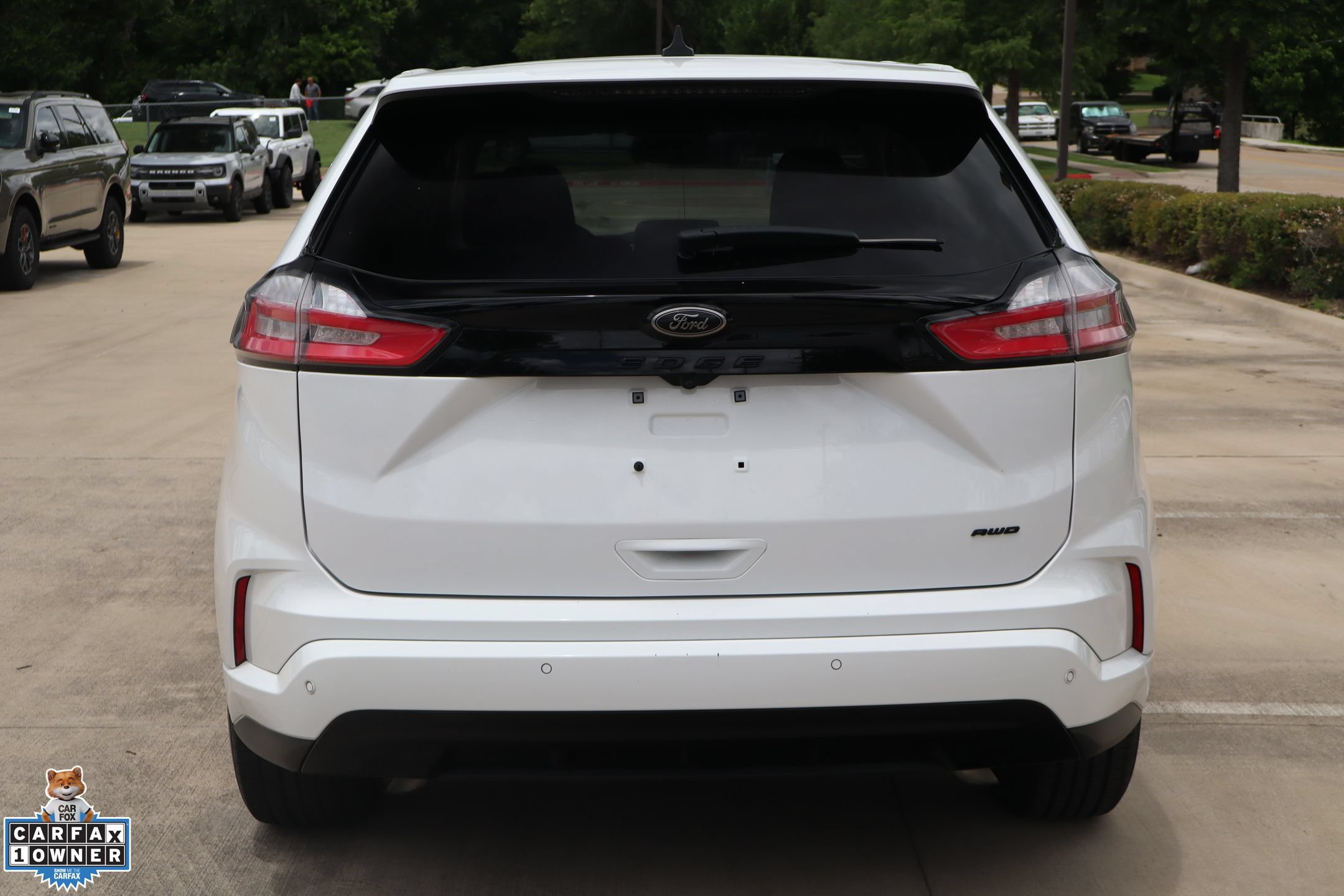 Certified 2024 Ford Edge SE w/ Black Appearance Package AWD/4WD image 4