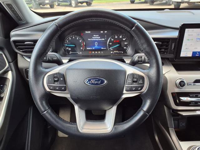 Certified 2023 Ford Explorer XLT image 11