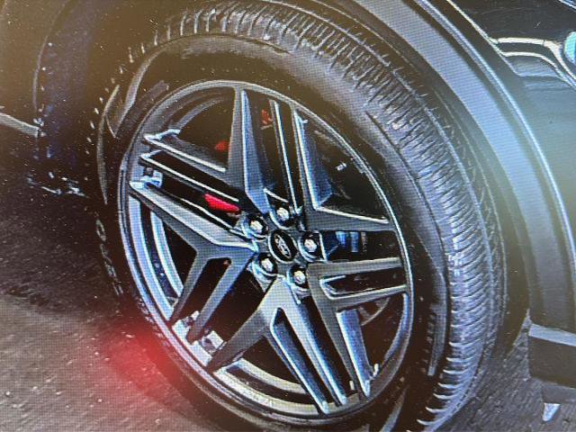Certified 2025 Ford Explorer ST-Line w/ ST-Line Street Pack AWD/4WD image 11