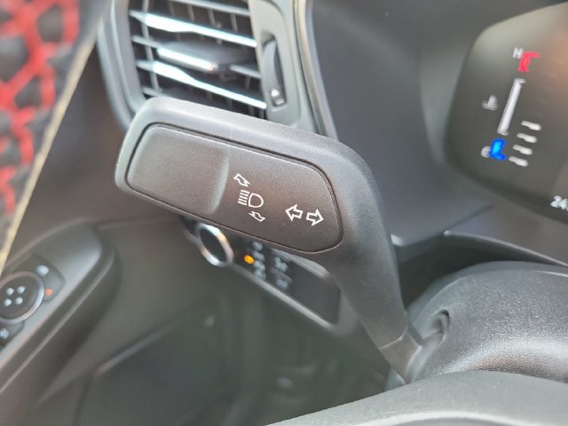 Certified 2023 Ford Escape ST-Line w/ Tech Pack #1 AWD/4WD image 18