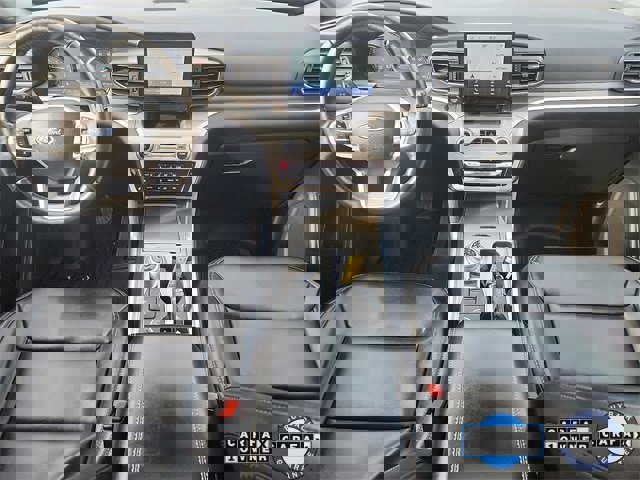 Certified 2022 Ford Explorer XLT w/ Equipment Group 202A image 8