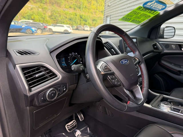 Certified 2024 Ford Edge ST-Line AWD/4WD image 15
