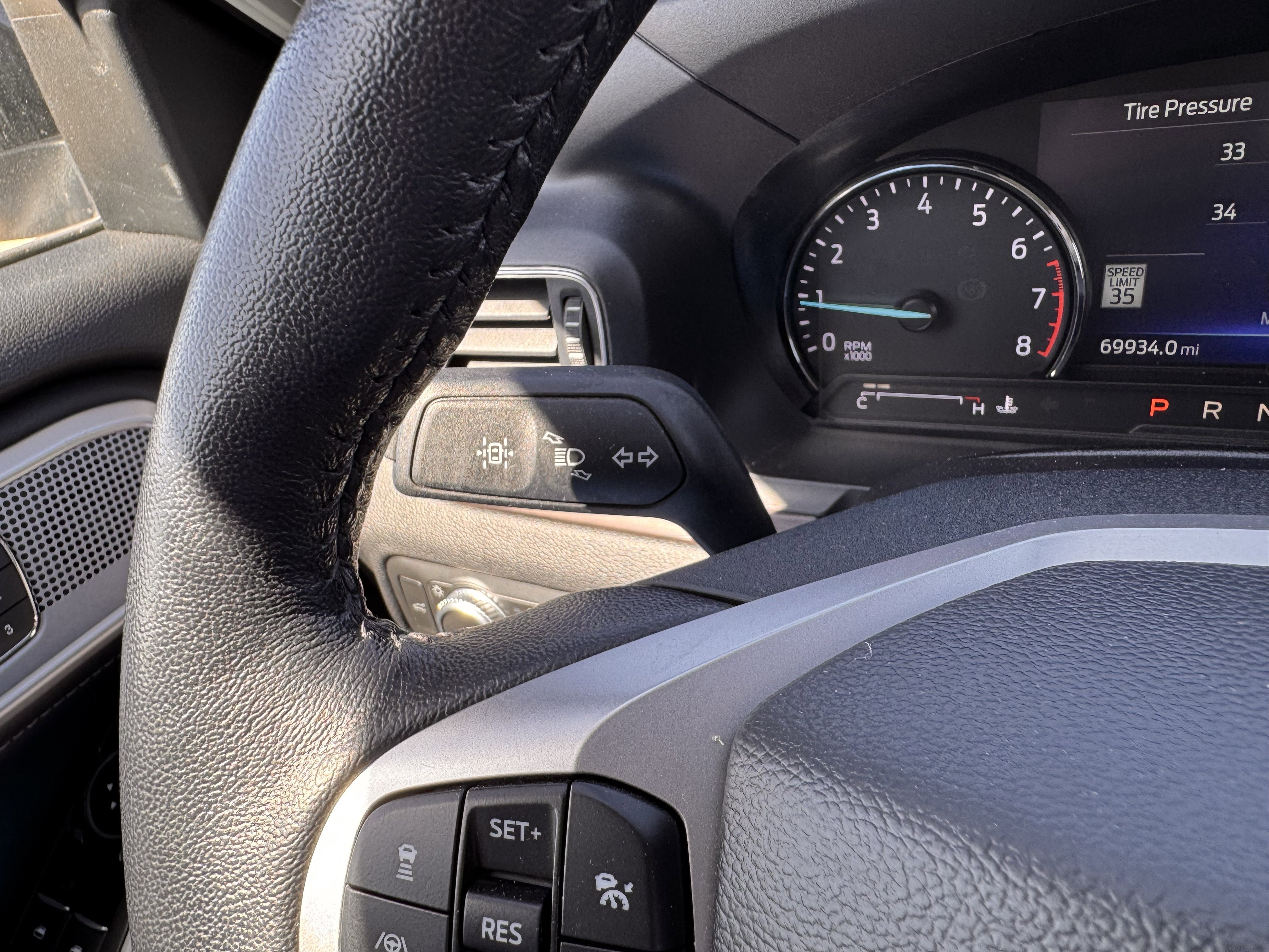 Certified 2022 Ford Explorer Limited w/ Equipment Group 301A image 16