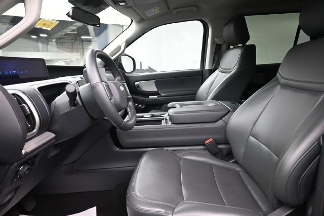 Certified 2026 Ford Expedition Max Active AWD/4WD image 10