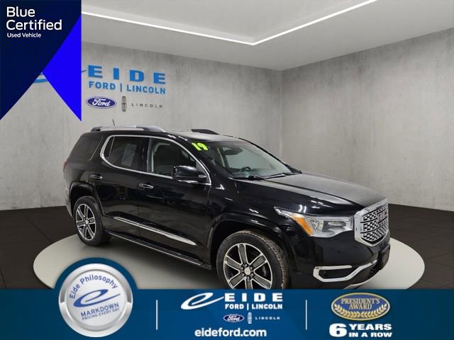Used 2019 GMC Acadia Denali w/ Technology Package AWD/4WD image 1