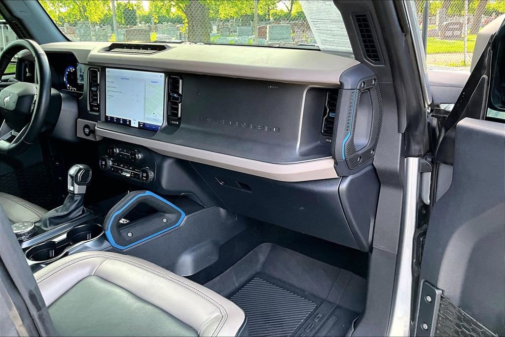 Certified 2024 Ford Bronco Wildtrak AWD/4WD image 15