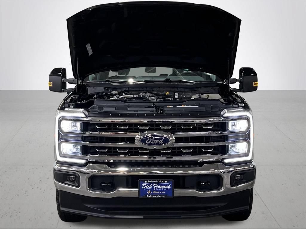 Certified 2025 Ford F350 Lariat w/ Camper Package AWD/4WD image 6