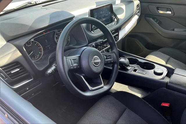 Used 2024 Nissan Rogue SV AWD/4WD image 14