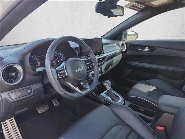 Used 2023 Kia Forte GT-Line w/ GT-Line Premium Package FWD image 10
