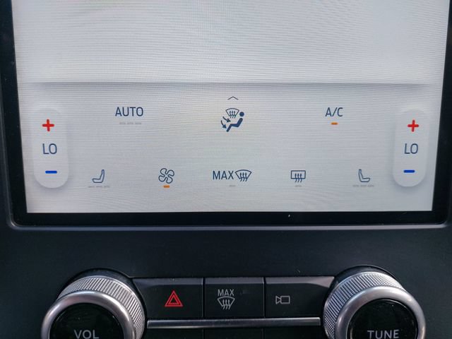 Certified 2022 Ford Edge SEL w/ Convenience Package AWD/4WD image 25