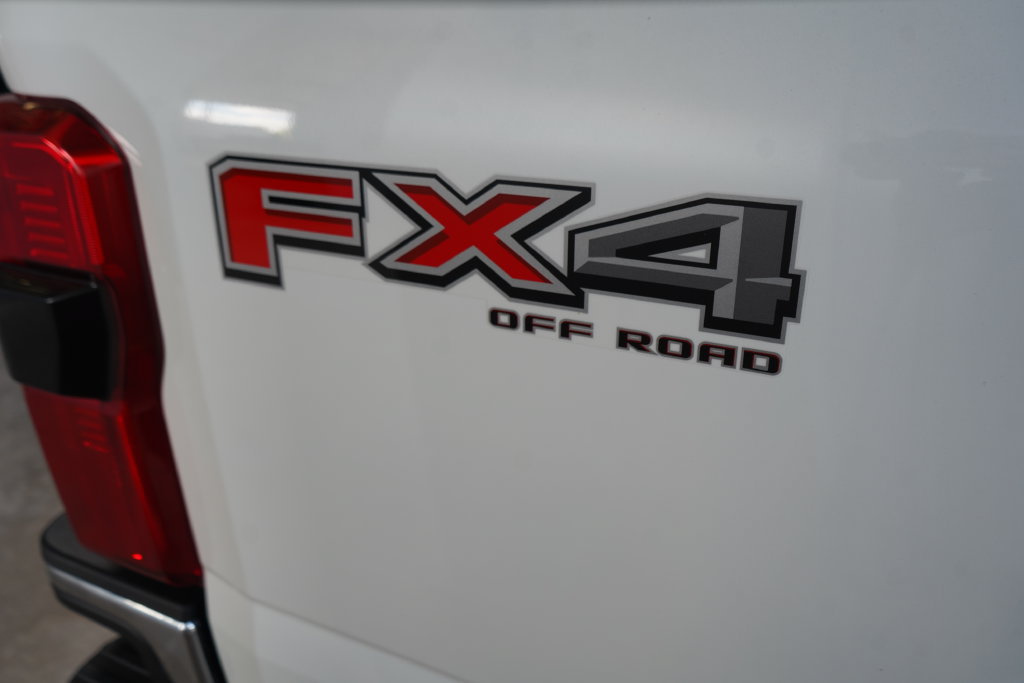 Certified 2025 Ford F250 King Ranch w/ Chrome Package AWD/4WD image 9