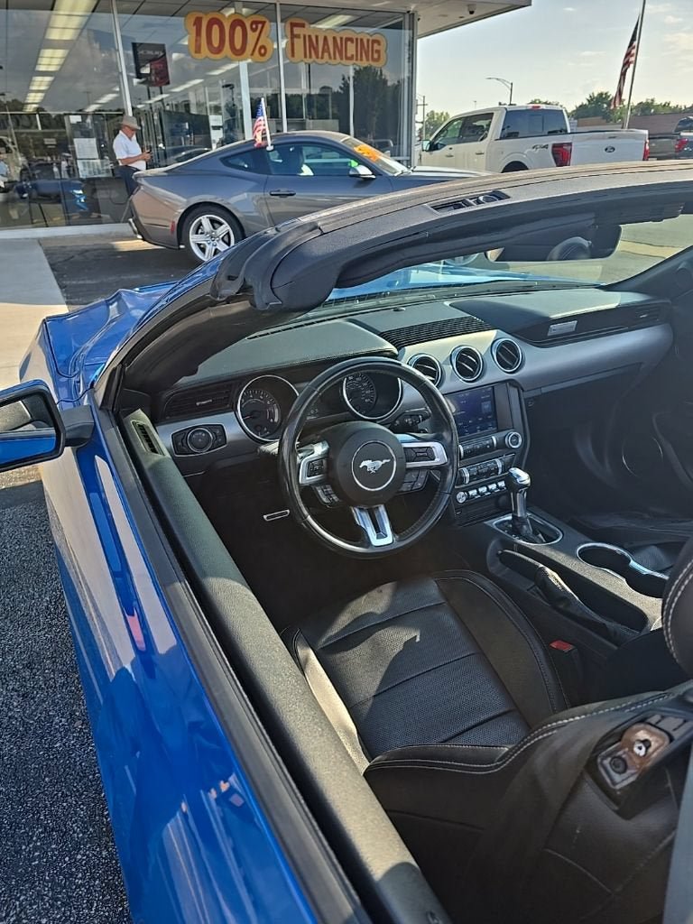 Certified 2021 Ford Mustang Premium RWD image 6