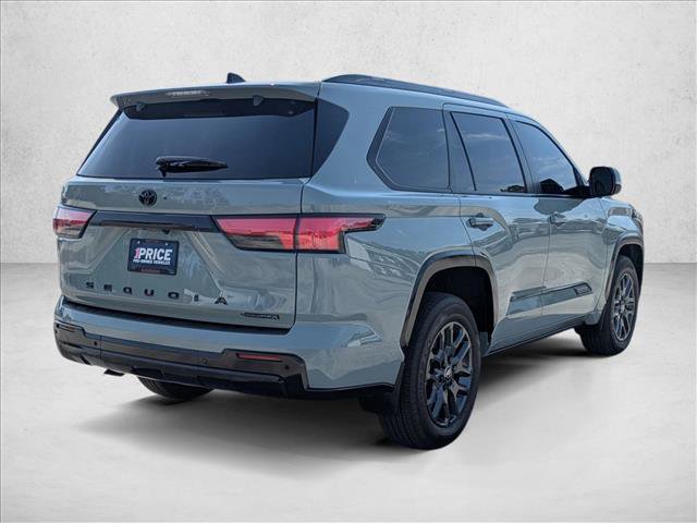 Used 2026 Toyota Sequoia Platinum AWD/4WD image 5