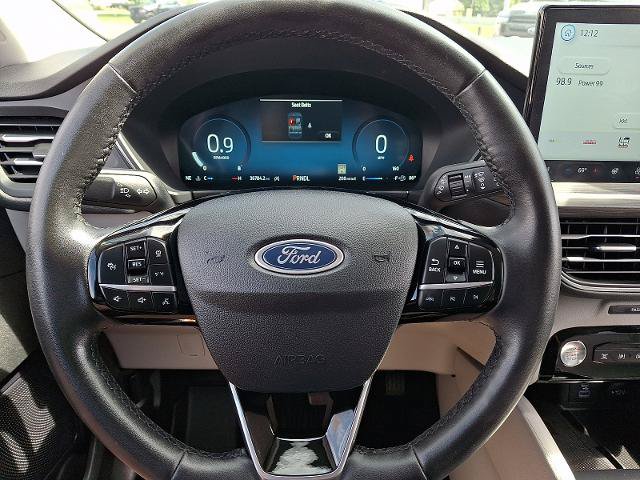 Certified 2023 Ford Escape Platinum AWD/4WD image 19