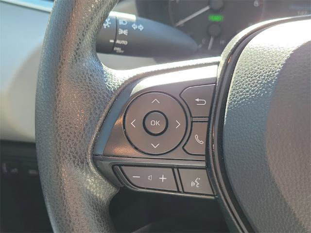 Used 2025 Toyota Corolla LE image 24